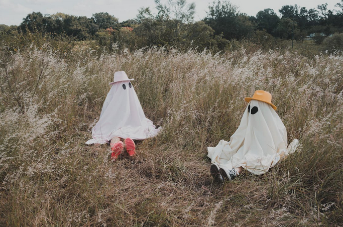 costume